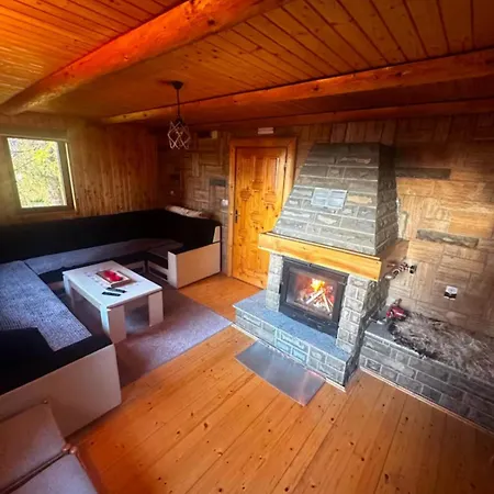Cabin 12 Vikendica *
